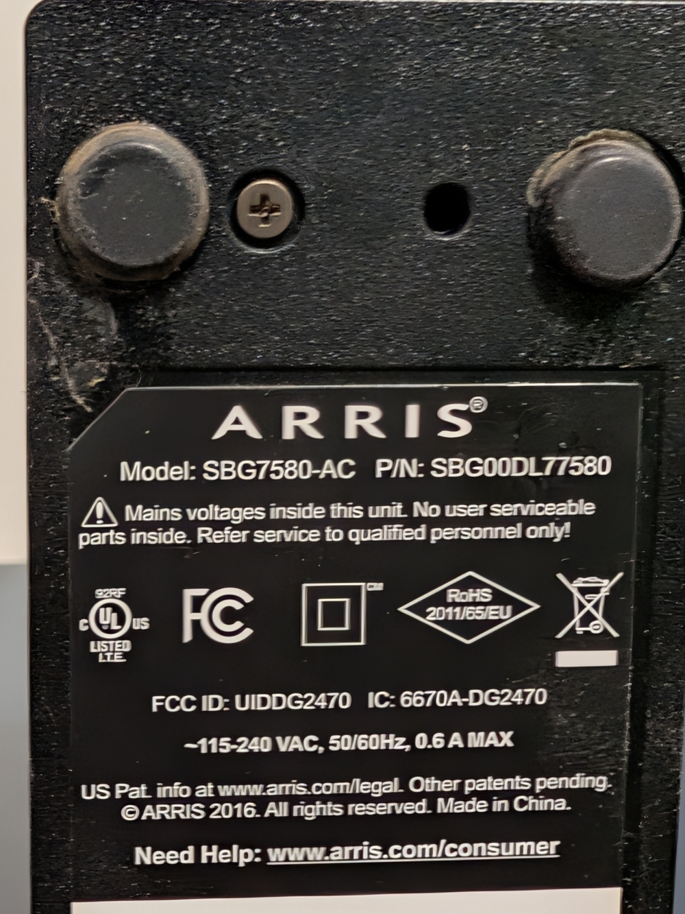 SURFboard SBG7580-AC Cable Modem Router - Picture 3 of 7